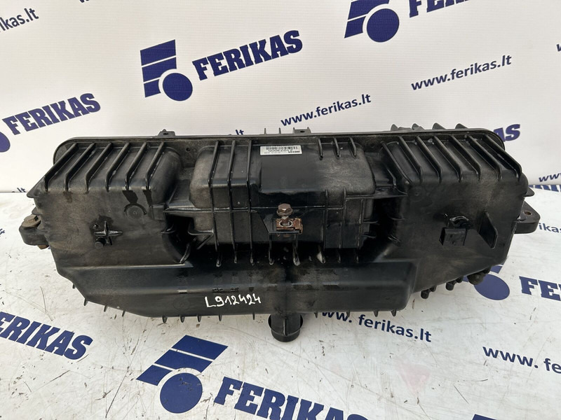 Mercedes-Benz expansion tank - Tangki ekspansi untuk Truk: gambar 4 Mercedes-Benz expansion tank - Tangki ekspansi untuk Truk: gambar 4