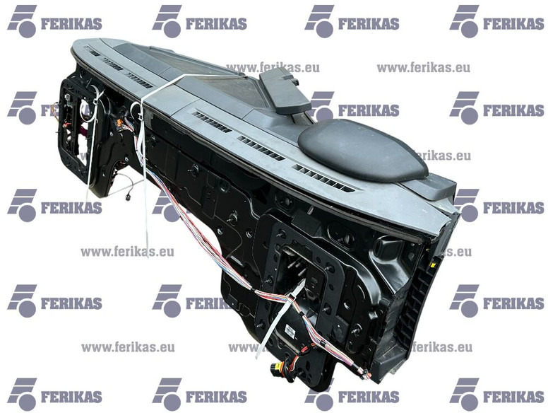 Renault complete dashboard - Bumper untuk Truk: gambar 5 Renault complete dashboard - Bumper untuk Truk: gambar 5