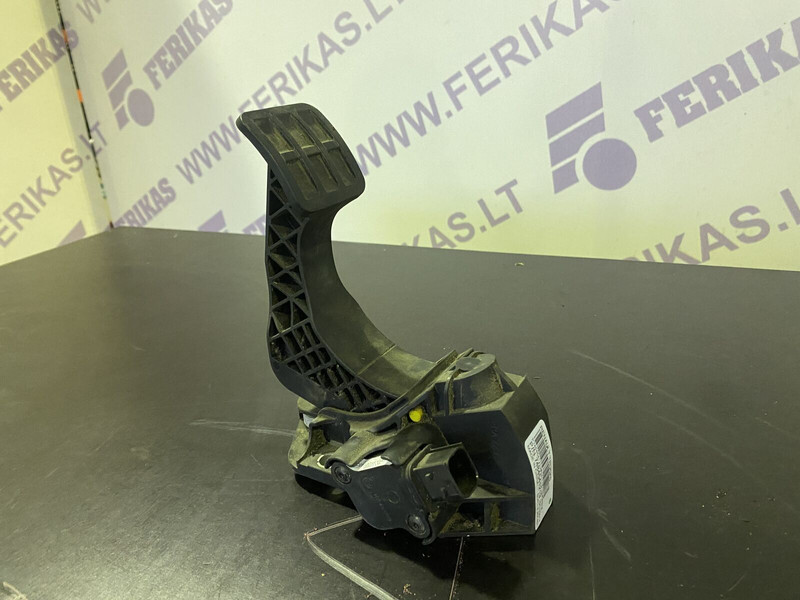 Renault t - Pedal untuk Truk: gambar 1 Renault t - Pedal untuk Truk: gambar 1