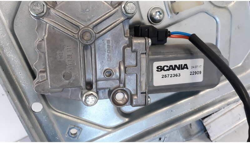 Scania R - Motor pengangkat jendela untuk Truk: gambar 3 Scania R - Motor pengangkat jendela untuk Truk: gambar 3