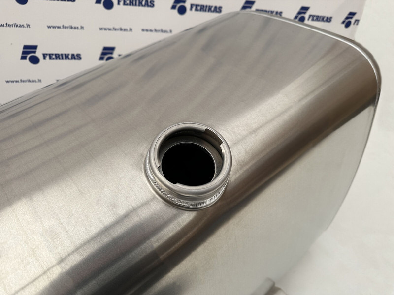 Volvo New aluminum fuel tank 870L - Tangki bahan bakar untuk Truk: gambar 4 Volvo New aluminum fuel tank 870L - Tangki bahan bakar untuk Truk: gambar 4