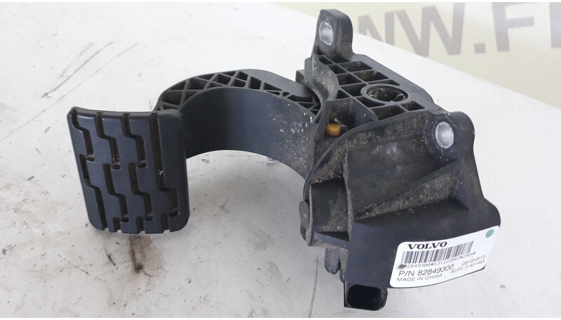 Volvo acceleration pedal - Pedal untuk Truk: gambar 1 Volvo acceleration pedal - Pedal untuk Truk: gambar 1