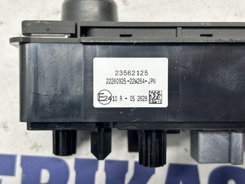 Volvo radio switch control panel - Dasbor untuk Truk: gambar 3 Volvo radio switch control panel - Dasbor untuk Truk: gambar 3