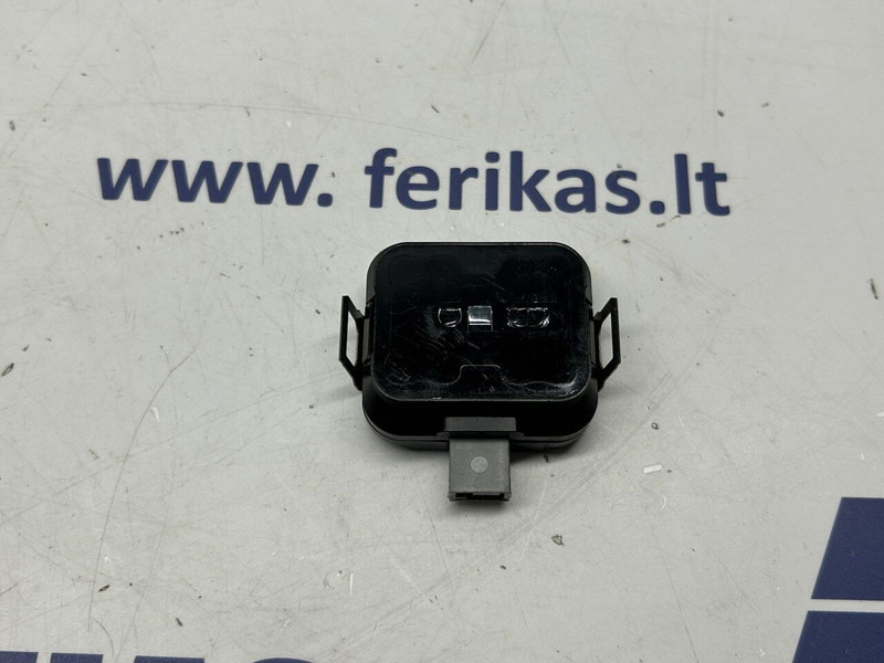 Volvo rain sensor - Sensor untuk Truk: gambar 1 Volvo rain sensor - Sensor untuk Truk: gambar 1
