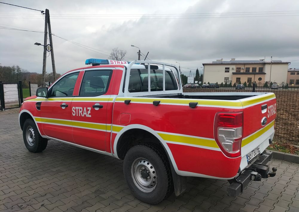 Ford Ranger 4x4 2.0 TDCI Straż strażacki pożarniczy ratowniczy pickup (Amarok, Navara, L200, Hilux) - Truk pikap: gambar 2 Ford Ranger 4x4 2.0 TDCI Straż strażacki pożarniczy ratowniczy pickup (Amarok, Navara, L200, Hilux) - Truk pikap: gambar 2