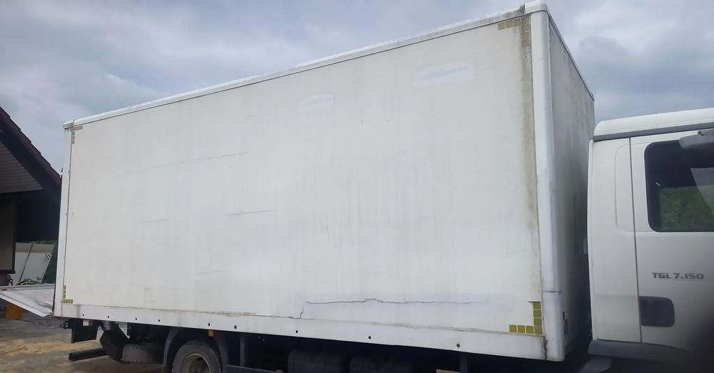 Inny KONTENER 6.10 - Tukar tubuh box: gambar 2 Inny KONTENER 6.10 - Tukar tubuh box: gambar 2