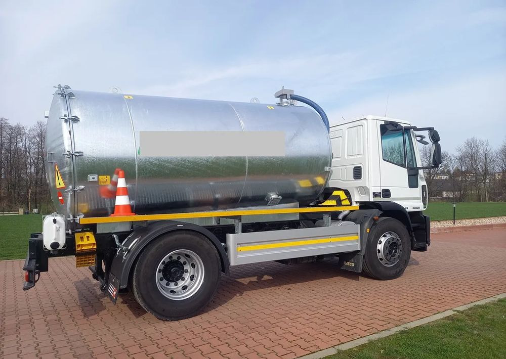 Iveco EURO CARGO 180 E 25 EURO 5 ASENIZACJA ASENIZACYJNY BECZKA - Truk tangki: gambar 3 Iveco EURO CARGO 180 E 25 EURO 5 ASENIZACJA ASENIZACYJNY BECZKA - Truk tangki: gambar 3