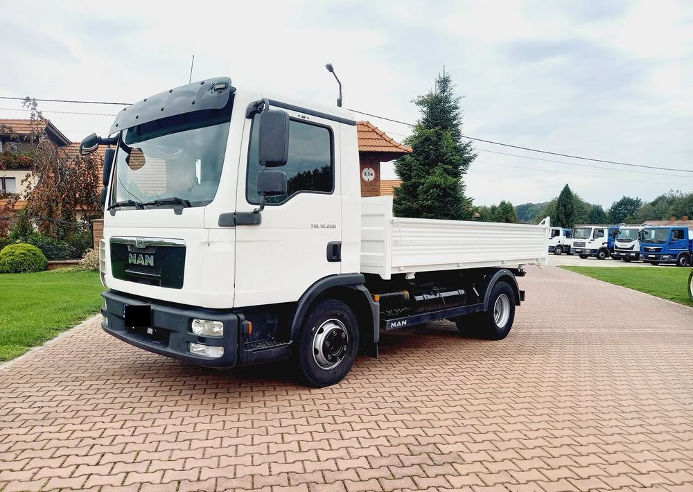 MAN TGL 12 250 EURO 5 !!! BLOKADA MOSTU !!!! - Truk jungkit: gambar 3 MAN TGL 12 250 EURO 5 !!! BLOKADA MOSTU !!!! - Truk jungkit: gambar 3