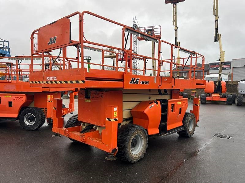 JLG 4394 RT diesel 4x4 15m (1747) - Scissor lifts: gambar 3 JLG 4394 RT diesel 4x4 15m (1747) - Scissor lifts: gambar 3