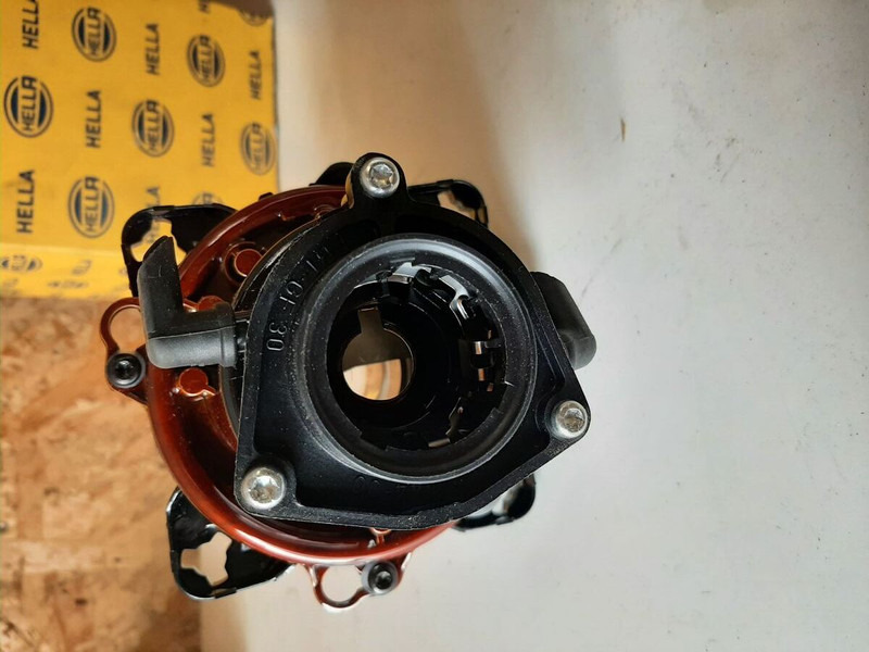 Hella - Lampu depan: gambar 2 Hella - Lampu depan: gambar 2