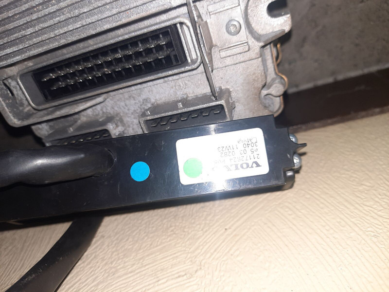 Iveco ACTIA - ECU: gambar 2 Iveco ACTIA - ECU: gambar 2