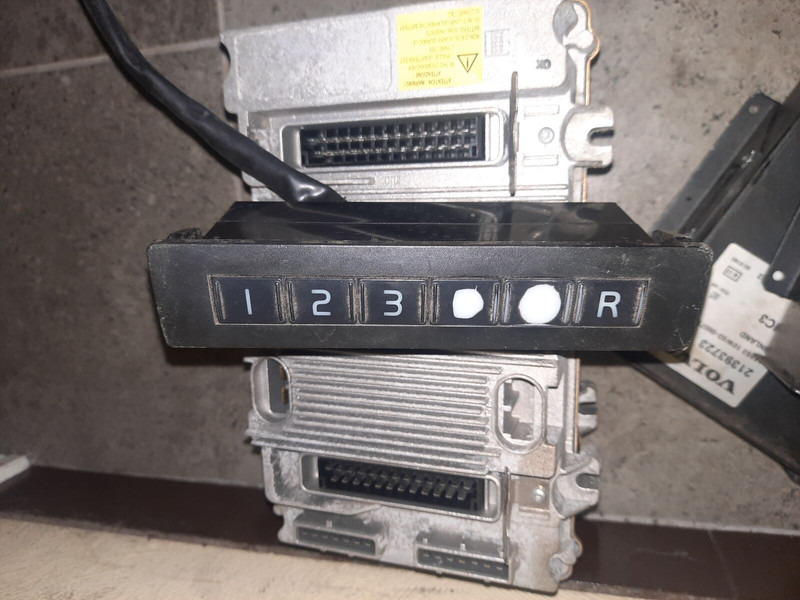 Iveco ACTIA - ECU: gambar 3 Iveco ACTIA - ECU: gambar 3