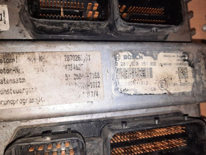 MAN BOSCH 0281001521. 0261200173 \ 020600009 - ECU: gambar 4 MAN BOSCH 0281001521. 0261200173 \ 020600009 - ECU: gambar 4