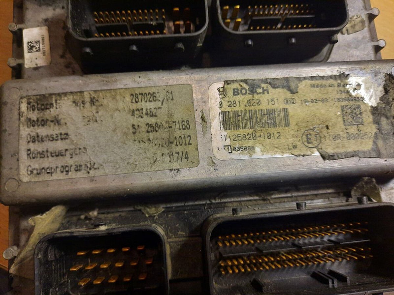 MAN BOSCH 0281001521. 0261200173 \ 020600009 - ECU: gambar 3 MAN BOSCH 0281001521. 0261200173 \ 020600009 - ECU: gambar 3