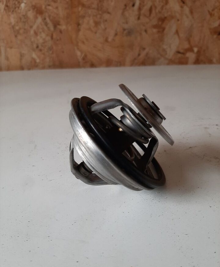 MAN - Termostat untuk Bus: gambar 2 MAN - Termostat untuk Bus: gambar 2