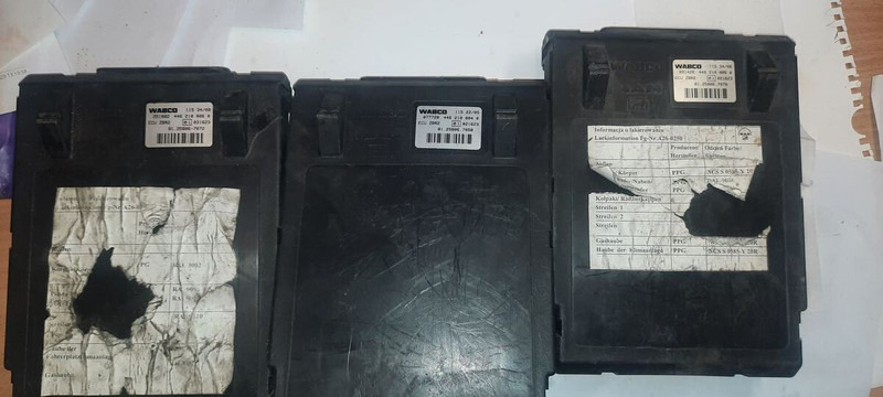 MAN IDSMS-2 WABCO 4461702000.\4462100070. BUS 81.25811.-7015 - ECU: gambar 5 MAN IDSMS-2 WABCO 4461702000.\4462100070. BUS 81.25811.-7015 - ECU: gambar 5