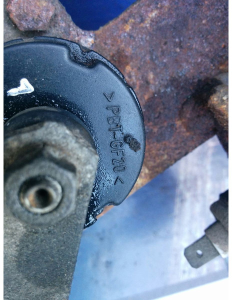 MAN PBT-GF2C - Pedal: gambar 4 MAN PBT-GF2C - Pedal: gambar 4