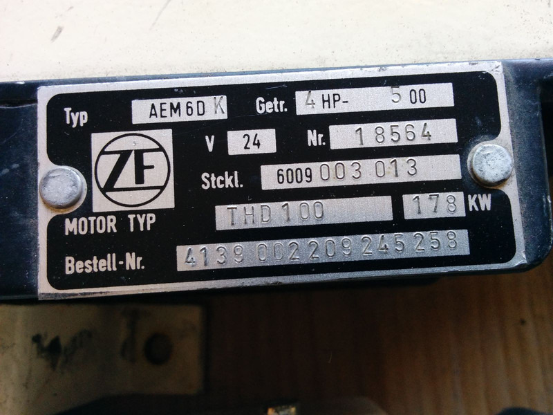 Mercedes-Benz ZF AEM-6DK - ECU: gambar 3 Mercedes-Benz ZF AEM-6DK - ECU: gambar 3