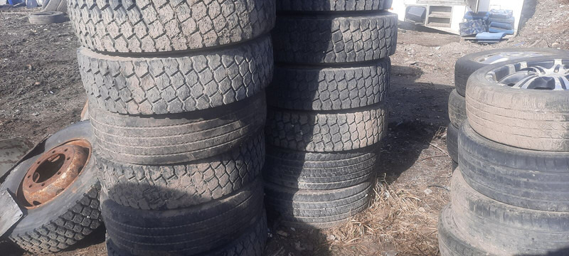 Michelin 295*80R22.5 255*70 \ 275*70* 265\70R19.5 - Ban untuk Truk: gambar 5 Michelin 295*80R22.5 255*70 \ 275*70* 265\70R19.5 - Ban untuk Truk: gambar 5