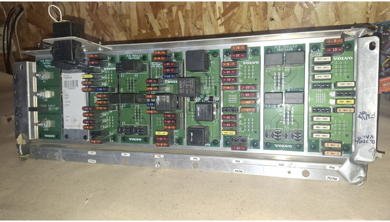 Scania - Sistem listrik: gambar 1 Scania - Sistem listrik: gambar 1