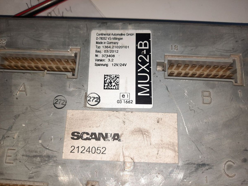 Scania MUX2-B MUX2-M.MUX2-B+/ ZR2-BS/ ZR2-BD - ECU: gambar 1 Scania MUX2-B MUX2-M.MUX2-B+/ ZR2-BS/ ZR2-BD - ECU: gambar 1