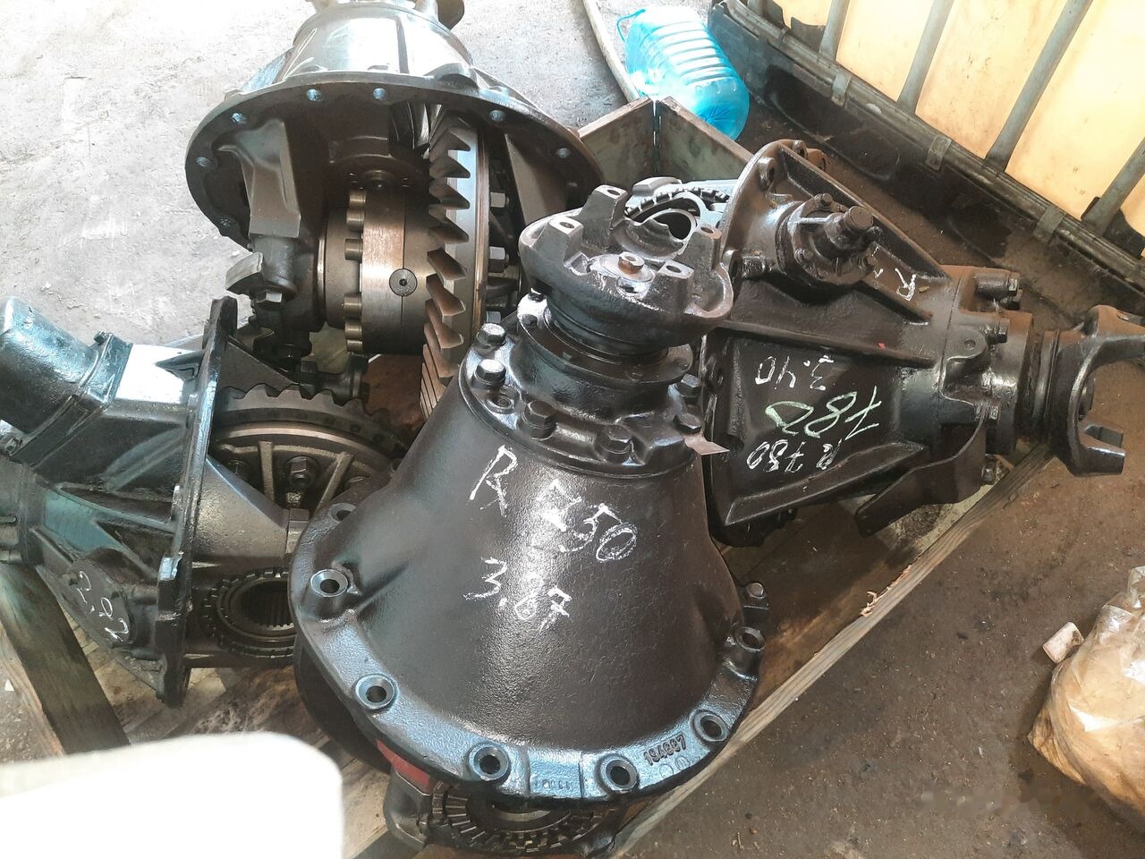 Gigi diferensial untuk Bus Scania R780.\ R761.\R750 .\ R660.\R642 /   Scania 112 113/ 094: gambar 12