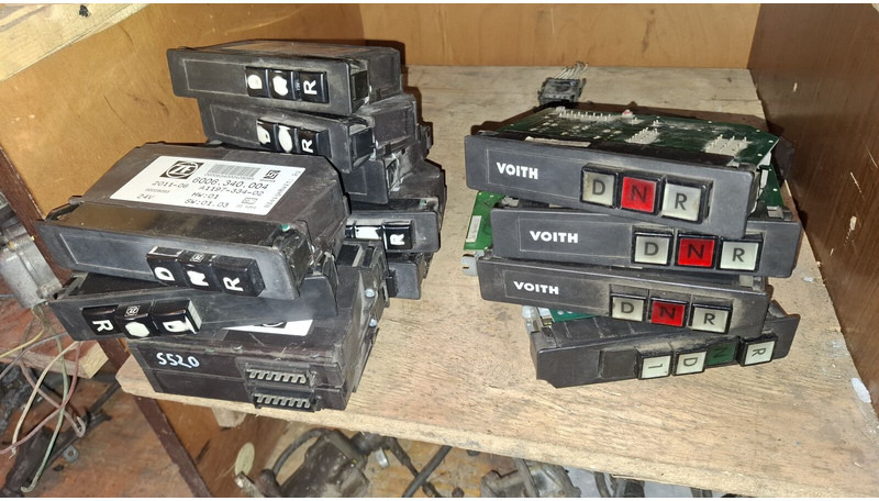 Scania Селектор переключения передач . - ECU: gambar 1 Scania Селектор переключения передач . - ECU: gambar 1