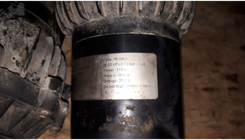 Scania Sphero U4856 - Pompa pendingin: gambar 4 Scania Sphero U4856 - Pompa pendingin: gambar 4