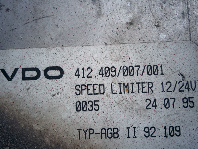 VDO 412.409/007/001 412.405/2/1 412.412/002/001 - ECU: gambar 4 VDO 412.409/007/001 412.405/2/1 412.412/002/001 - ECU: gambar 4