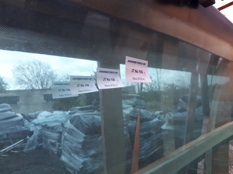 Volvo Carus 9700 - Jendela dan bagian: gambar 1 Volvo Carus 9700 - Jendela dan bagian: gambar 1