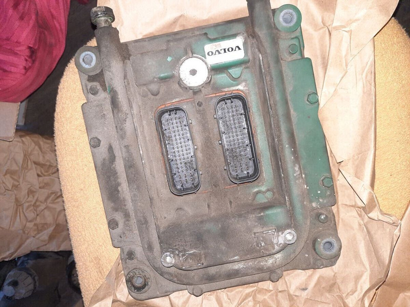 Volvo D12 D7C D9 - ECU: gambar 5 Volvo D12 D7C D9 - ECU: gambar 5
