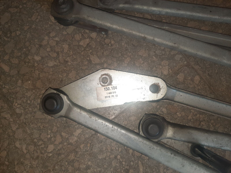 Volvo  - Wiper: gambar 2 Volvo  - Wiper: gambar 2