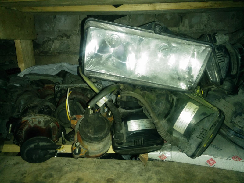 Volvo Скания омни линк - Lampu depan: gambar 2 Volvo Скания омни линк - Lampu depan: gambar 2