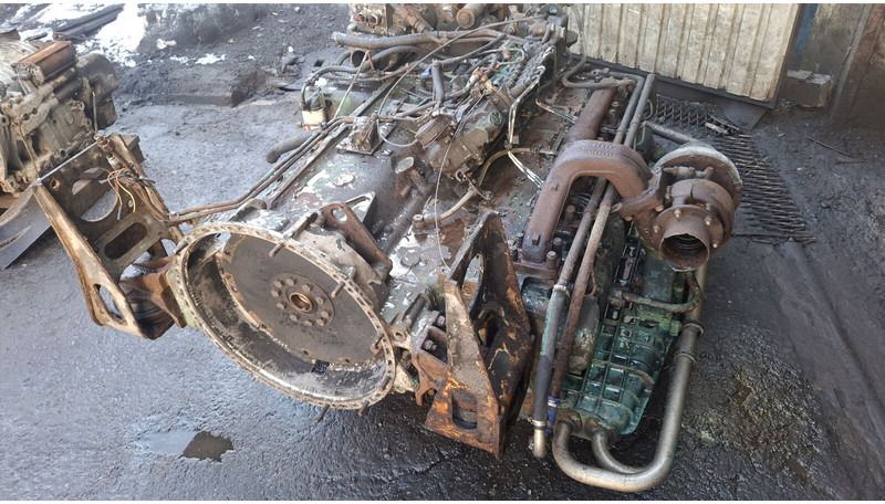 Volvo THD 102 KB - Mesin: gambar 1 Volvo THD 102 KB - Mesin: gambar 1