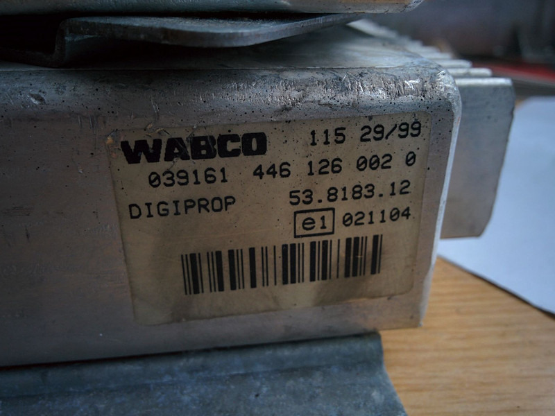 Volvo Войт- ритардер Wabco 4461260000 . 4461260020 003130 /039161 - ECU: gambar 3 Volvo Войт- ритардер Wabco 4461260000 . 4461260020 003130 /039161 - ECU: gambar 3