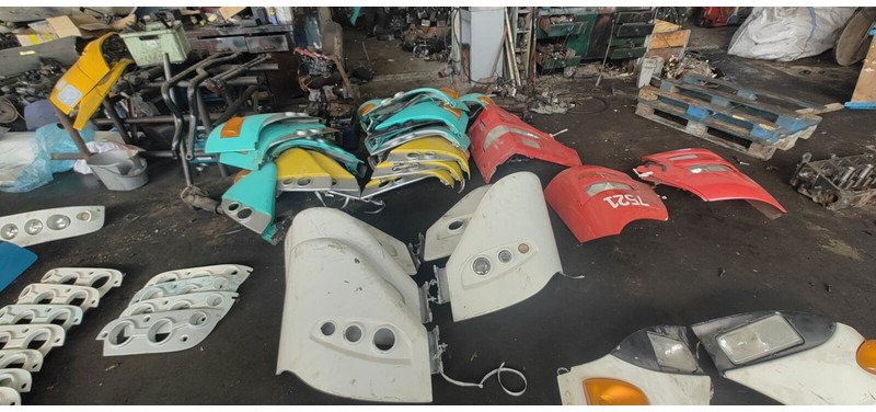 Volvo магнетолы . B12 . Ивеко - Bumper: gambar 1 Volvo магнетолы . B12 . Ивеко - Bumper: gambar 1