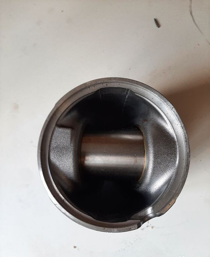 Volvo std 126.85 Sp0.15 126.85 - Piston/ Ring/ Bushing untuk Bus: gambar 2 Volvo std 126.85 Sp0.15 126.85 - Piston/ Ring/ Bushing untuk Bus: gambar 2