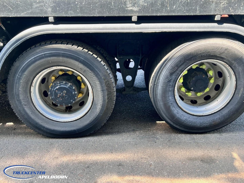 DAF CF 85.380 Inox tank ADR, 6x2, Euro 2 - Truk vakum: gambar 5 DAF CF 85.380 Inox tank ADR, 6x2, Euro 2 - Truk vakum: gambar 5