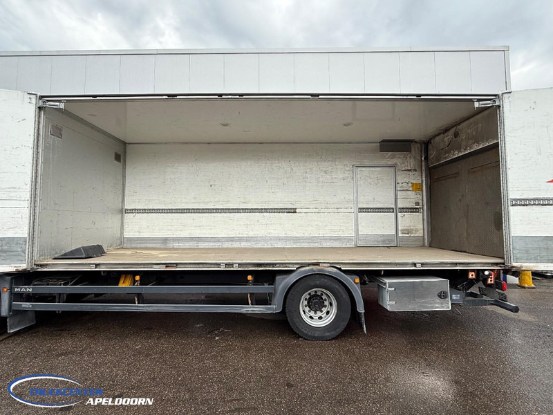 MAN TGM 19.290 Zijdeuren laadbak, 6 Cilinder, Slaapcabine, Euro 6 - Truk box: gambar 2 MAN TGM 19.290 Zijdeuren laadbak, 6 Cilinder, Slaapcabine, Euro 6 - Truk box: gambar 2