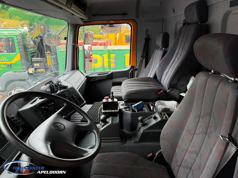 Mercedes-Benz Actros 1831 4x4 Naafreductie, Bladgeveerd, EPS, Originele kilometerstand! - Truk jungkit: gambar 5 Mercedes-Benz Actros 1831 4x4 Naafreductie, Bladgeveerd, EPS, Originele kilometerstand! - Truk jungkit: gambar 5