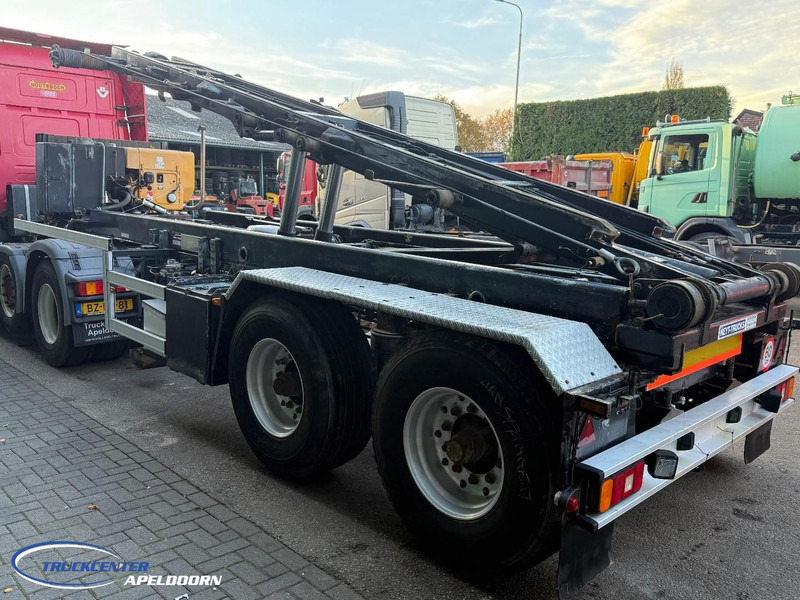 NCH 3055/6/149 30 Tons kabelsysteem - Semi-trailer pengangkut mobil: gambar 4 NCH 3055/6/149 30 Tons kabelsysteem - Semi-trailer pengangkut mobil: gambar 4