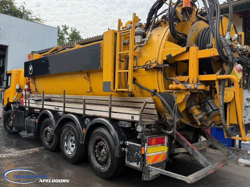 Scania P114GB8X2/4 NA 340 Tussenbak ontbreekt - Truk vakum: gambar 2 Scania P114GB8X2/4 NA 340 Tussenbak ontbreekt - Truk vakum: gambar 2