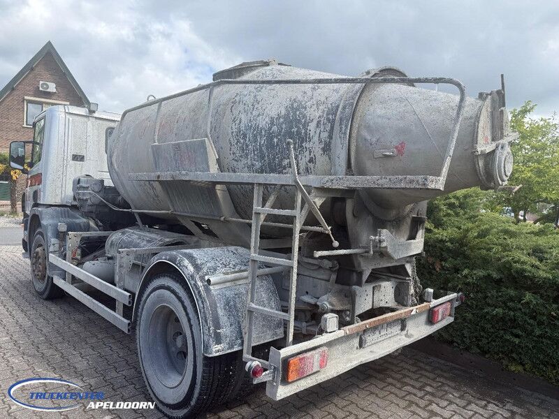 Scania P94 - 260 Bladgeveerd - Truk pengaduk beton: gambar 2 Scania P94 - 260 Bladgeveerd - Truk pengaduk beton: gambar 2