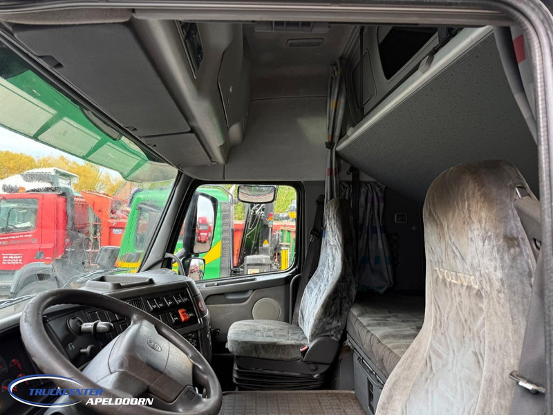 Volvo FH 12 - 460 Globetrotter XL, 770000 km! - Tractor head: gambar 5 Volvo FH 12 - 460 Globetrotter XL, 770000 km! - Tractor head: gambar 5