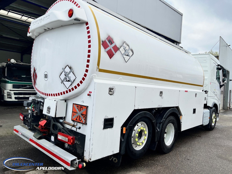 Volvo FH 500 22150 Liter ADR, 4 Comp, Retarder, ADR - Truk tangki: gambar 2 Volvo FH 500 22150 Liter ADR, 4 Comp, Retarder, ADR - Truk tangki: gambar 2