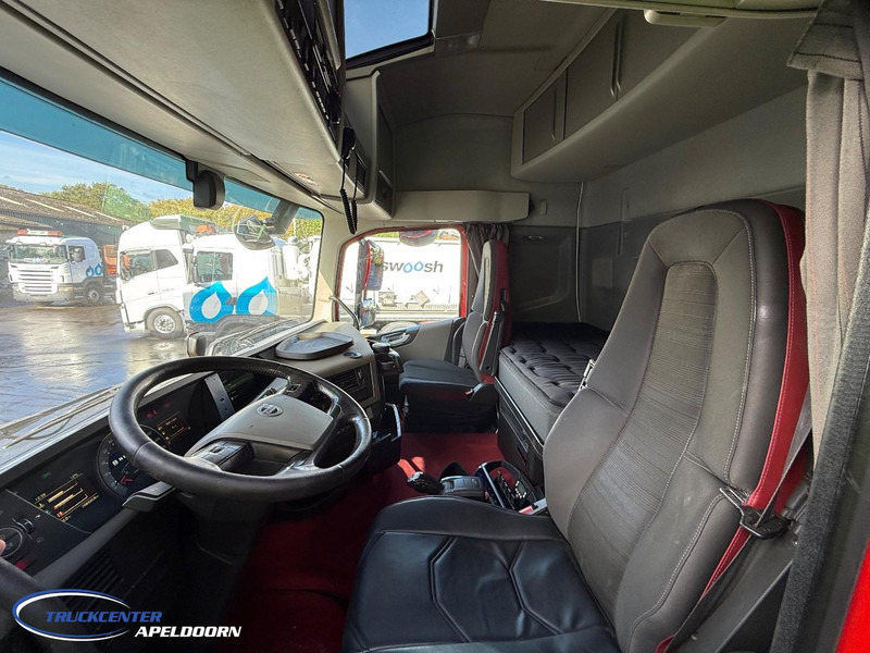 Volvo FH 500 8x4, HMF 2120 K4 + Rotator, + Krone trailer - Truk flatbed, Truk derek: gambar 5 Volvo FH 500 8x4, HMF 2120 K4 + Rotator, + Krone trailer - Truk flatbed, Truk derek: gambar 5