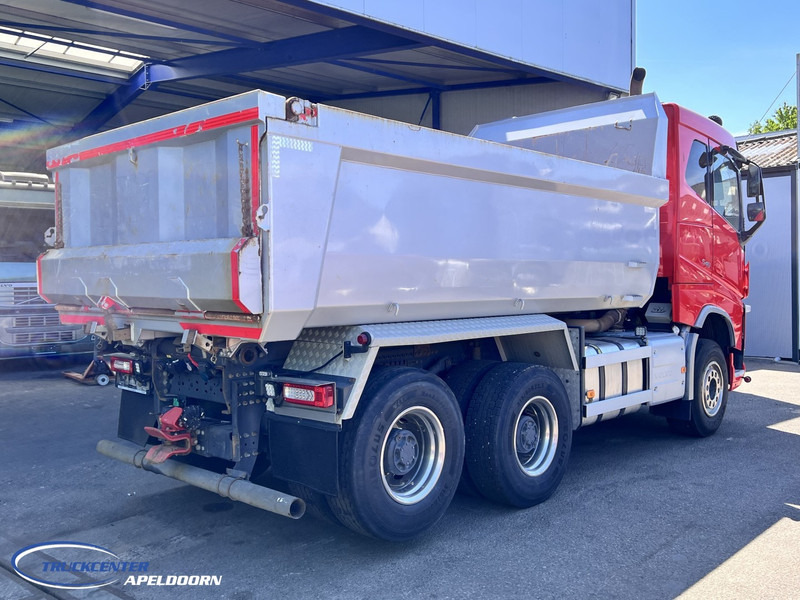 Volvo FH 540 6x4 Tandem lift!, Retarder, Big axles - Truk jungkit: gambar 2 Volvo FH 540 6x4 Tandem lift!, Retarder, Big axles - Truk jungkit: gambar 2
