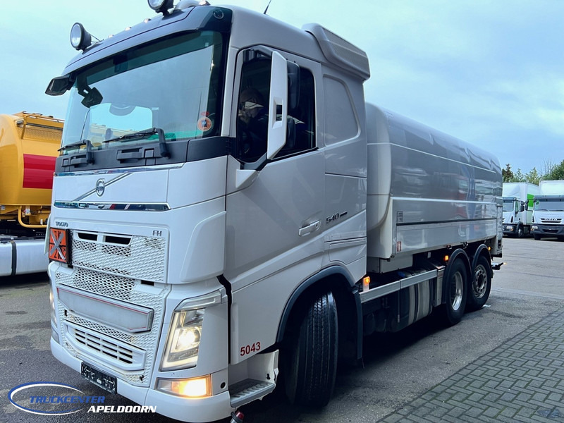 Volvo FH 540 HMK Bilcon 18800 Liter ADR, Retarder, Steering axle - Truk tangki: gambar 3 Volvo FH 540 HMK Bilcon 18800 Liter ADR, Retarder, Steering axle - Truk tangki: gambar 3