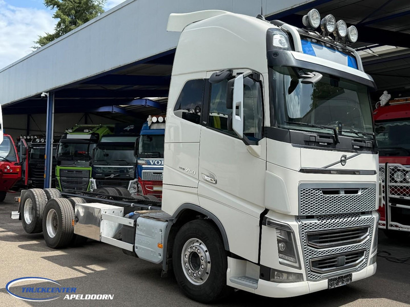 Volvo FH 750 Globetrotter XL, Retarder, 460 WB, Naafreductie, PTO - Truk sasis: gambar 1 Volvo FH 750 Globetrotter XL, Retarder, 460 WB, Naafreductie, PTO - Truk sasis: gambar 1