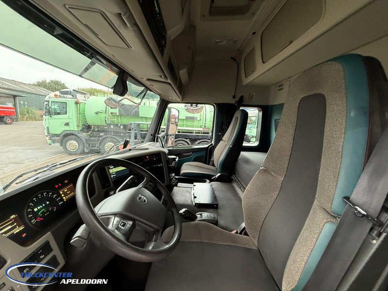 Volvo FM 410 379000 km, 6x2, Globetrotter - Truk sasis: gambar 5 Volvo FM 410 379000 km, 6x2, Globetrotter - Truk sasis: gambar 5